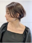 クビレラインで魅せるシースルーショート!