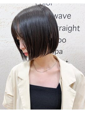 モリオ フロム ロンドン サッポロファクトリー店(morio FROM LONDON) 【morio札幌】大人かわいい黒髪ぱつっとあごラインボブ