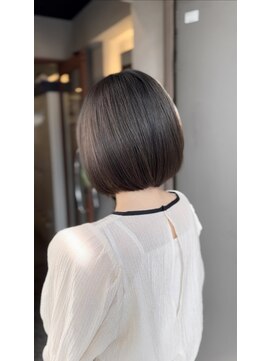 ティグル テンジン(TIGRE tenjin) タッセルボブ×グレージュ