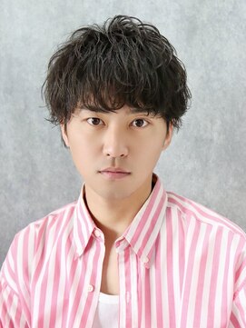 アーリー(Ali'i) 刈り上げマッシュソフトツイストパーマ緩めツイスパツーブロック