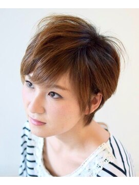 アズヘアー(AtoZ hair) ショートスタイル
