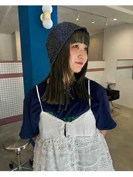 シイ(SIE) モスグリーン