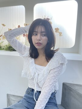 サンクチュアリー ウィズ コネクト(Sanctuary with connect) レイヤーカット×ストレートアイロン仕上げ