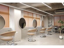 ヴァンシィー(VANCY)の雰囲気（VANCY 2 set chair 【ケアブリーチ・髪質改善・ハイトーン】）