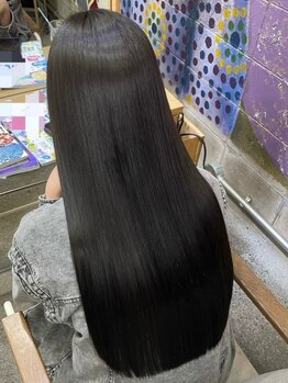 ラフ(laugh)の写真/話題の髪質改善ストレート◎髪の状態を見極めて、あなたに最適な髪質改善メニューをご提案☆うる艶美髪に♪