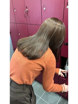 ラパンセ ブラン(LA PENSEE BRUN) 【LAPENSEE _INOUE】ナチュラル艶ベージュ