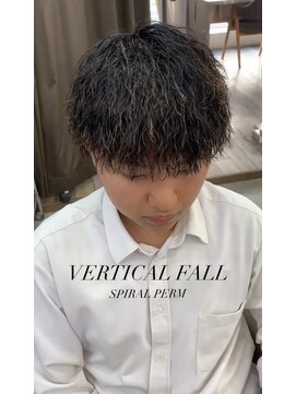 ハク 大阪心斎橋(HAK.) ツイストスパイラル／マッシュ