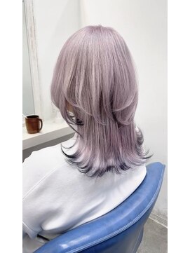 ウーロス(uros.) ホワイトウルフ☆エンドカラー