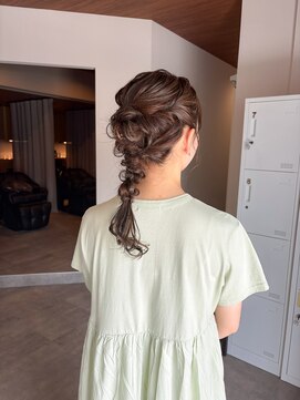 スリーバイザサロン(THREE by the salon) 編みおろし♪