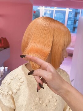 ダズリングディア(Dazzling Deer) オレンジ/ボブ/ペールオレンジ/ショート/大人ボブ