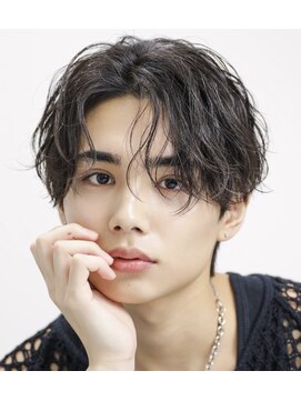 アストラ(ASTRA) MEN’S HAIR/波巻きツイストスパイラル/リバースセンターパート