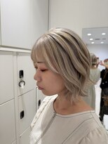 ケンジ 平塚 アネッタ(KENJE annetta)&nbsp;ホワイトベージュ/ハイトーンカラー