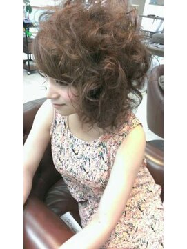 ランプ ヘアー プラス(Lamp Hair Plus) フレンチなイメージ