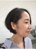 【Kamily】耳かけボブ カーキスモーキー大人女子に大人気