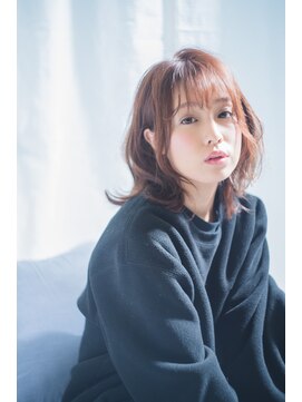 ネオリーブアオバ 高田馬場店(Neolive aoba) 甘くベージュカラーのひし形セミディ♪黄金比のシルエット☆