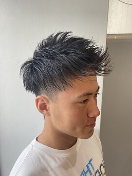 エル 横浜(eL) 【 eL 横浜 】刈り上げ ツーブロック アップバング