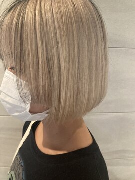 リー 京橋(Lee) 【Lee京橋】ボブ×ホワイトベージュ