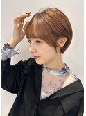 小顔ナチュラルショート20代30代40代くびレイヤーショート