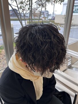 アース オーセンティック 高松レインボーロード店(EARTH Authentic) ラウンドマッシュ×ツイストスパイラル