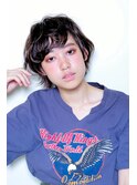 メッシュベージュカラー大人可愛い前下がりショートボブパーマ