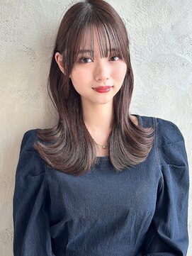 アフロート ルヴア(AFLOAT RUVUA) 小顔似合わせカットフェミニンロングレイヤーラテカラー