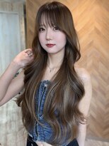 フロウ(Flow) (Flow)松尾篤 骨格や毛流れに合わせて作る似合わせ小顔ヘア