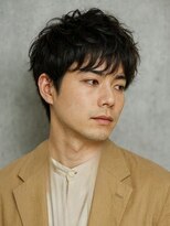 ビューティースペースラルジュヘアー(Beauty Space Large hair)&nbsp;ショートセンターパート×ラルフカールの大人の抜け感