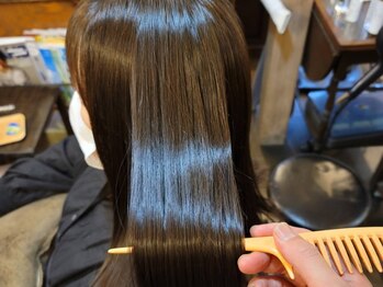 シロベックス(ciro becks)の写真/髪質改善が叶う！当店こだわりの商材でうる艶な美髪へ。思わず触れたくなる柔らかなツヤ髪をご提案♪