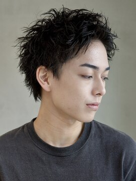 フィフス 神南(fifth) 渋谷メンズスパイキーショート緩めピンツイストスパイラルパーマ