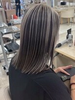 シャルムバイケンジ(Charm.by KENJE) 白髪ぼかし/脱白髪染め/ハイライト/ハイトーン/白髪/有楽町/銀座