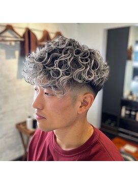 グリット オオサカ(GRIT osaka) メンズ/パーマ/大阪/オシャレ