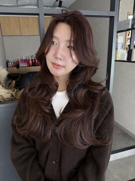 エトワ 中央店(etoi) 大分ハッシュカット韓国ヘアレイヤーカットかきあげおもめロング