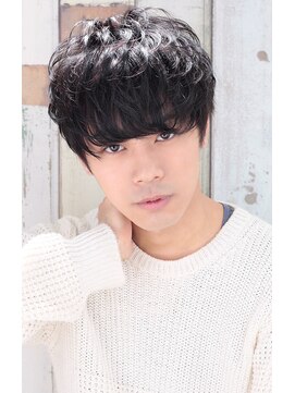 エミル 国分寺(emile) トラッドなスマートマッシュルの無造作ショート【国分寺】