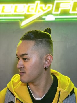 グリーディーフォックス 代々木(Greedy FOX) 韓国マッシュ/センタ-パ-ト/ツイストスパイラル/スキンフェード