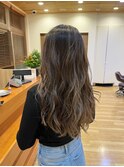 ハイライト/20代30代/大人可愛いロングヘア/グラデーション
