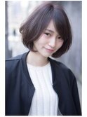 ペールベージュセクションカラーグラデーションカラー外ハネボブ