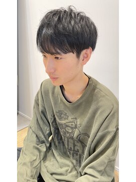 カルナ バイ エルモ(calna by ELMO) スーツ短髪ツーブロック束感モテる黒髪シークレットパーマ流行