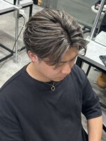 イーラ(era)&nbsp;センターパート/バレイヤージュ/ニュアンスパーマ/パーマ落とし