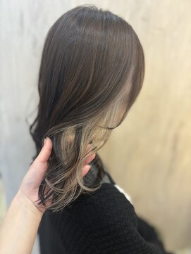 ガビーヘアルーブ(gabi hair LOOB) ◎ミディアム×インナーホワイトベージュ