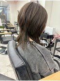 セミロングウルフレイヤースタイル！美由紀