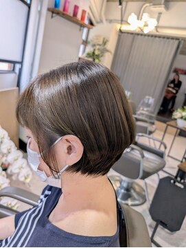 フルーノヘア 八幡駅(Hulu-no.hair) ツヤ感ショート