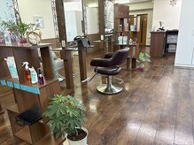 ビーエフサロン 大森町店(B×F SALON)の雰囲気(半個室風のお席でゆったりお寛ぎいただけます)