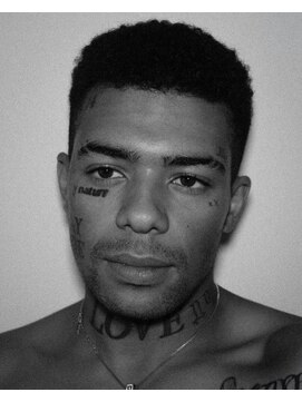 チクロ(ticro) 【チクロ】フェードカット　刈り上げ