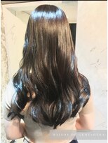 メゾン ドゥ ジェメシェラ(Maison de gemeshe'ra)&nbsp;至高のcutでつくる艶っぽ　暗髪layer  韓国OLIVEグレージュ