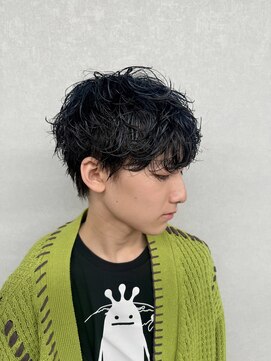 コードバイケンジ 戸塚(CODE by KENJE) シャドウパーマ×デザインハイライト