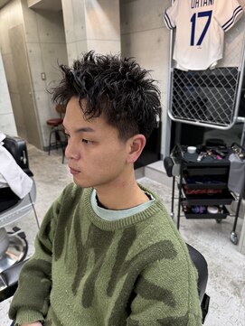 スパイキーショート×無造作パーマ