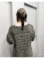 ヴァーディ オモテサンドウ(Vardy omotesando)&nbsp;roots/ルーツカラー デザインカラー 三毛猫 表参道ブリーチ