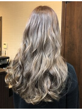 シェリー(cherie) ハイグレージュ♪