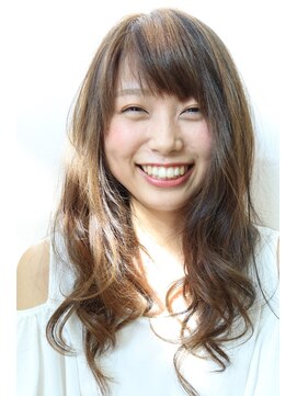 エアリ(airRe) 大人ローライトの3Dカラーロング