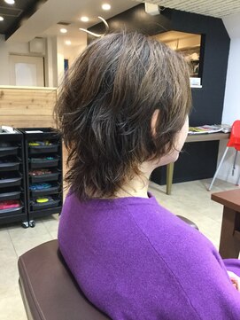 ラブリッシュ(LOVERICHE) お客様スタイル40代女性 ルーズウェーブ ウルフカットスタイル